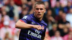 Lukas Podolski durante un partido (ARSENAL)